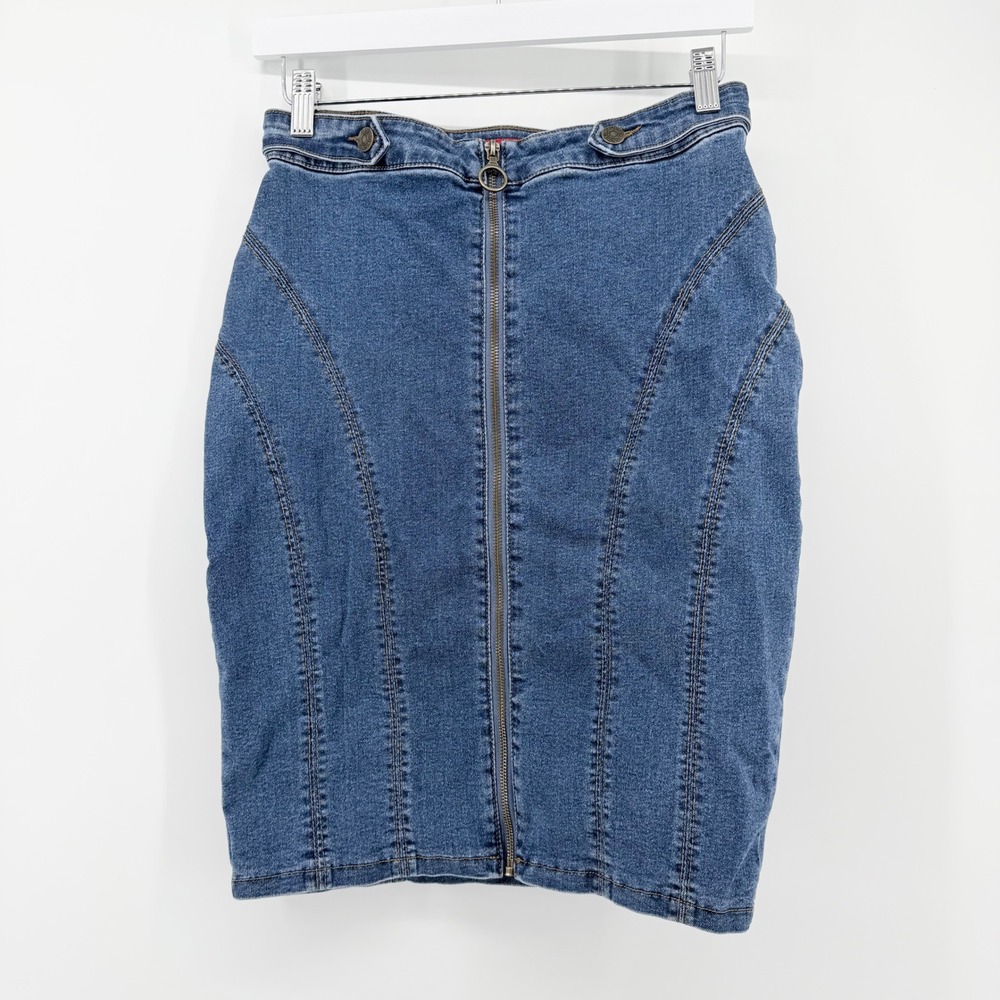 GUESS Size M Adeline Front Full Zip Denim Pencil Skirt Panel Medium Wash Stretch